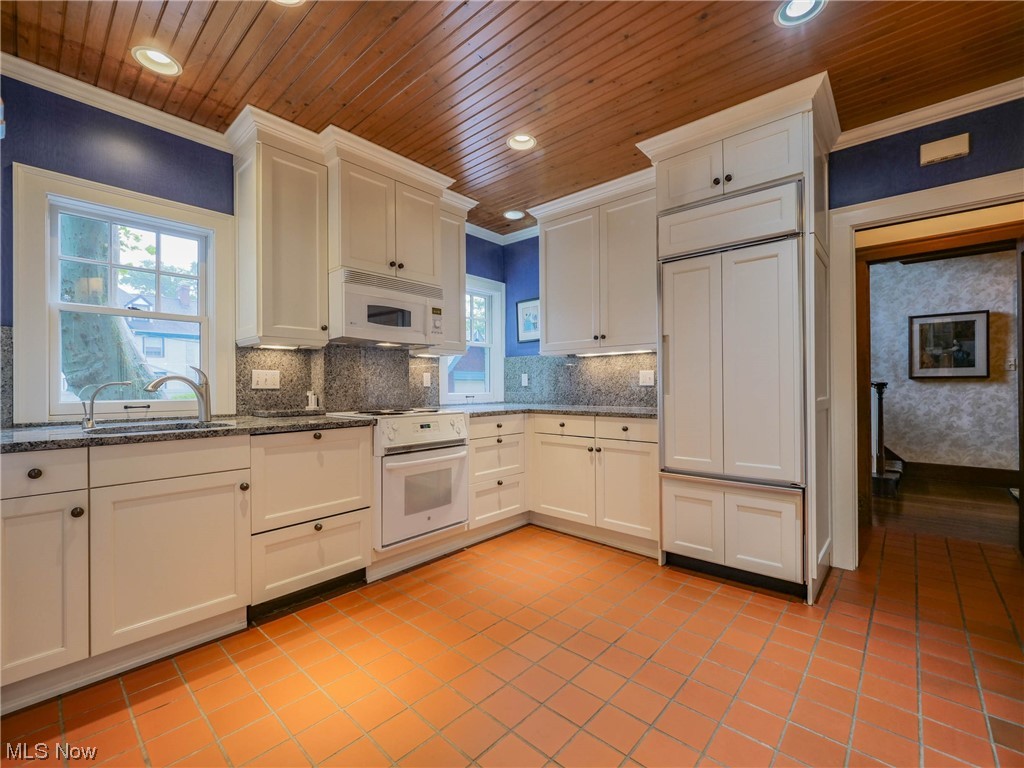 Edgewater Forest Park - Residential