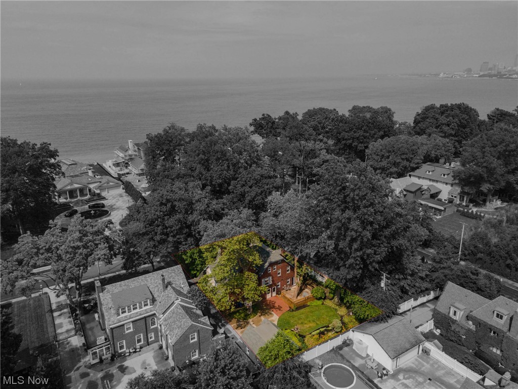 Edgewater Forest Park - Residential