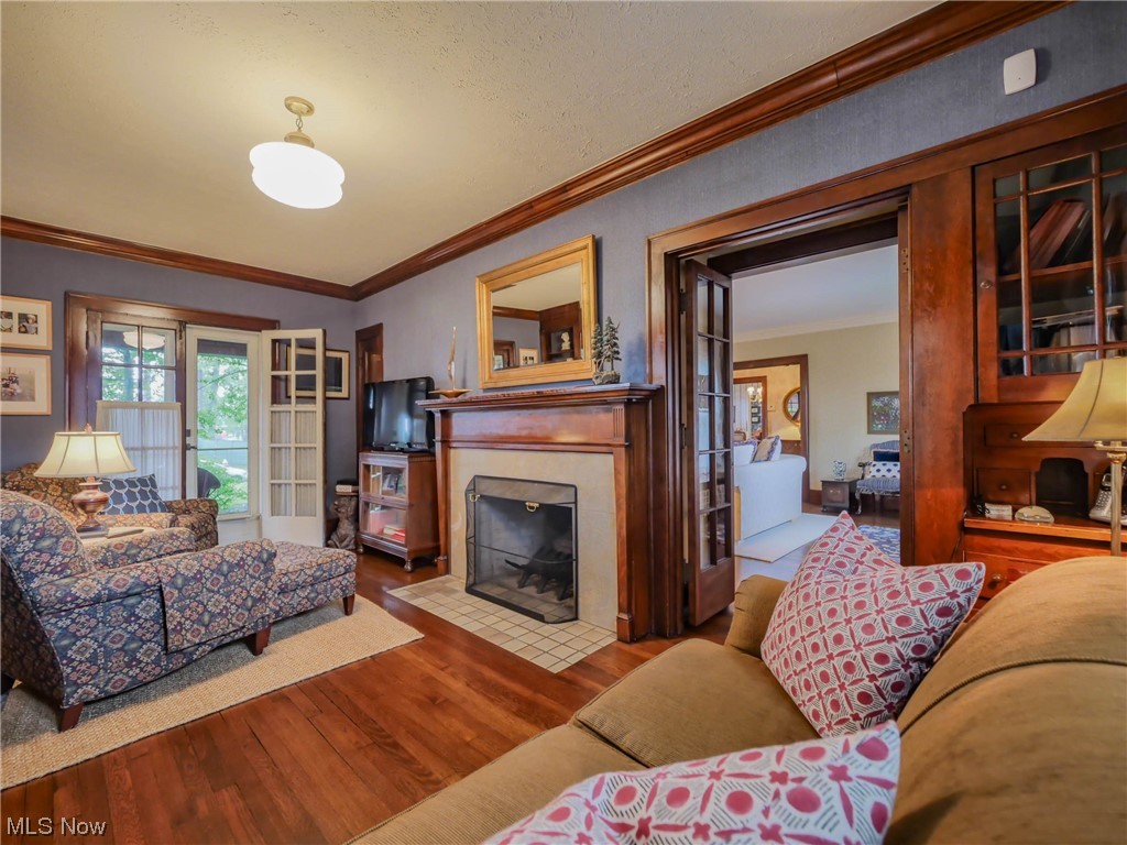 Edgewater Forest Park - Residential