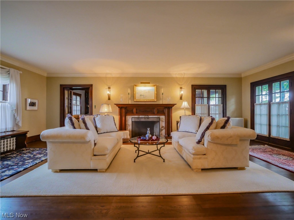 Edgewater Forest Park - Residential