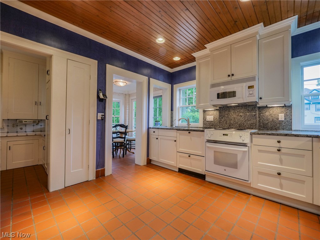 Edgewater Forest Park - Residential