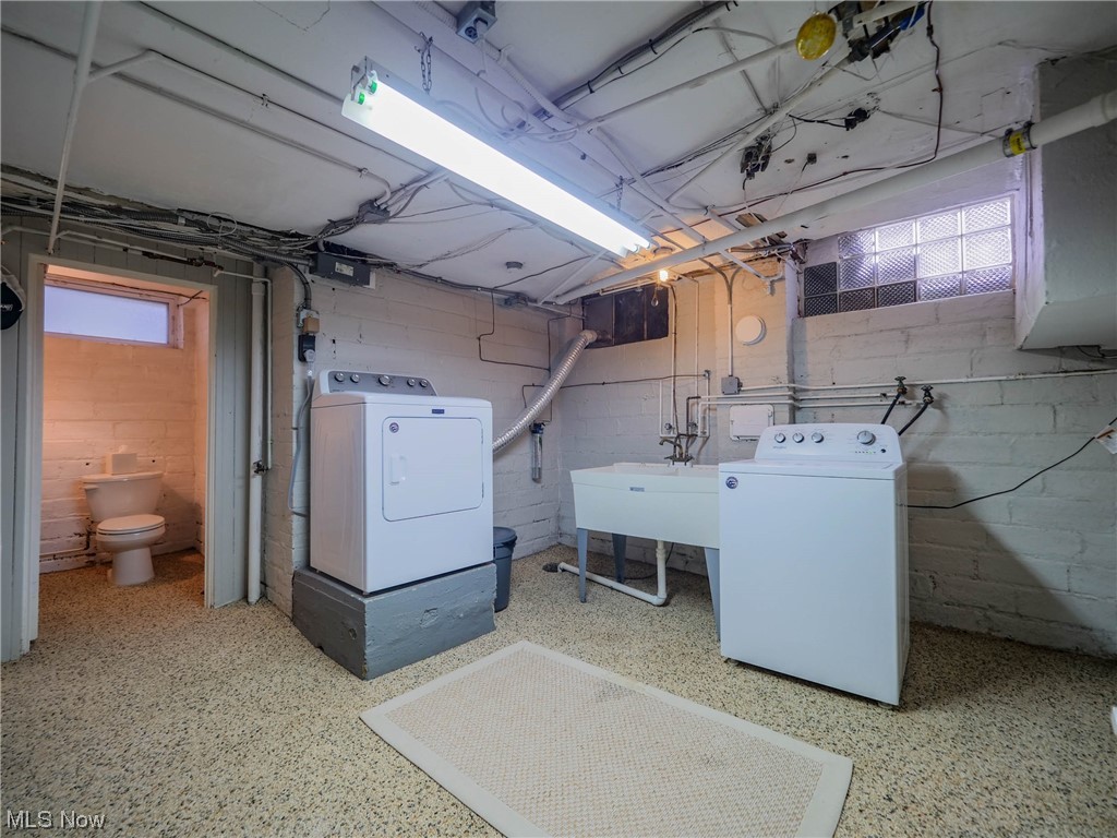 Edgewater Forest Park - Residential