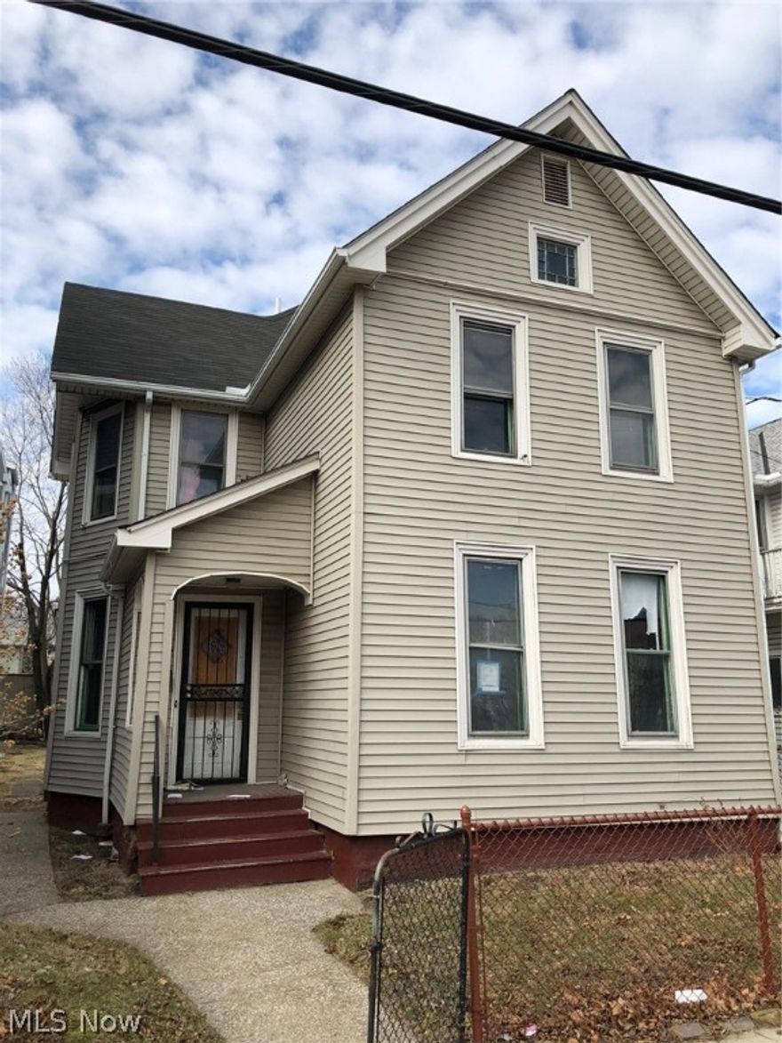 Legal three family in Ohio City – separately metered. The house has been gutted and the buyer can customize it to needs. Attic (not included in the square footage) is full height, and available for larger units or HVAC.
Located in the heart of Ohio City across, few minute walk to ohio city restaurants and shoppes, minutes from downtown and across the street from the new Dunbar school. The building has been stripped to studs and building permits are already in place should an owner want to use them. It has great potential and 
with a superior location.