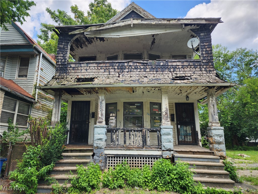 Welcome to a great opportunity for investors or home owners looking to build value and equity with this spacious duplex in Cleveland’s Glenville neighborhood! This two-family property is priced right to leave plenty of room for renovations and value creation. Each unit offers spacious layouts with strong rental potential once updated including a 2 bedroom first floor unit and a 3 bed upstairs unit.
Located minutes from parks, schools, and quick highway access, making it convenient for tenants and attractive to long-term investors. A smart buy for those looking to build equity and cash flow in a growing area. Don't wait, schedule your showing today!