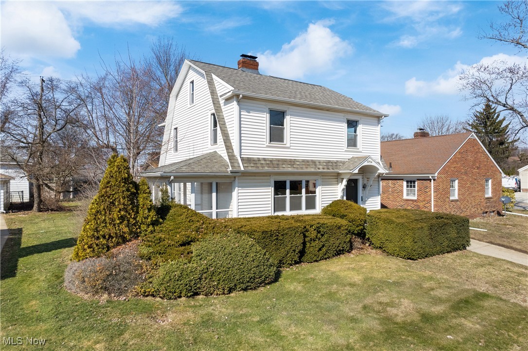 1754 Glenmount Avenue, Akron, Ohio image 3