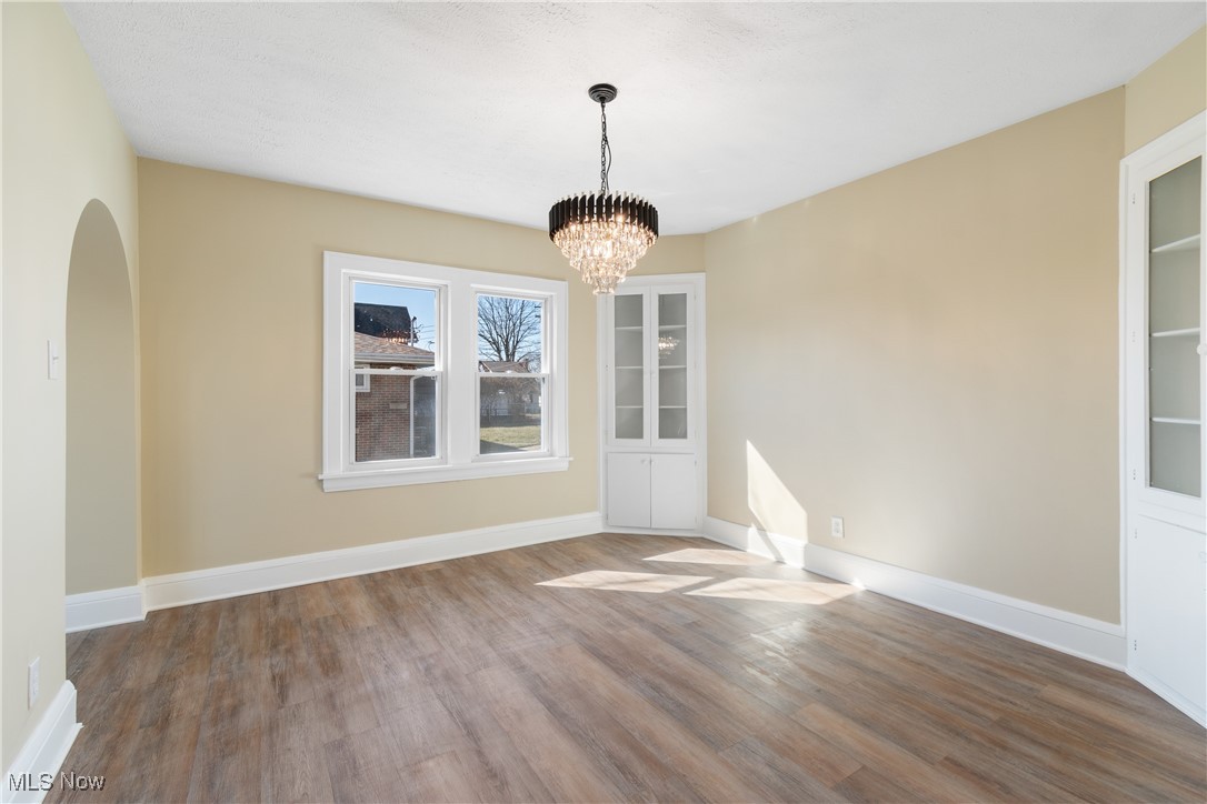 1754 Glenmount Avenue, Akron, Ohio image 10
