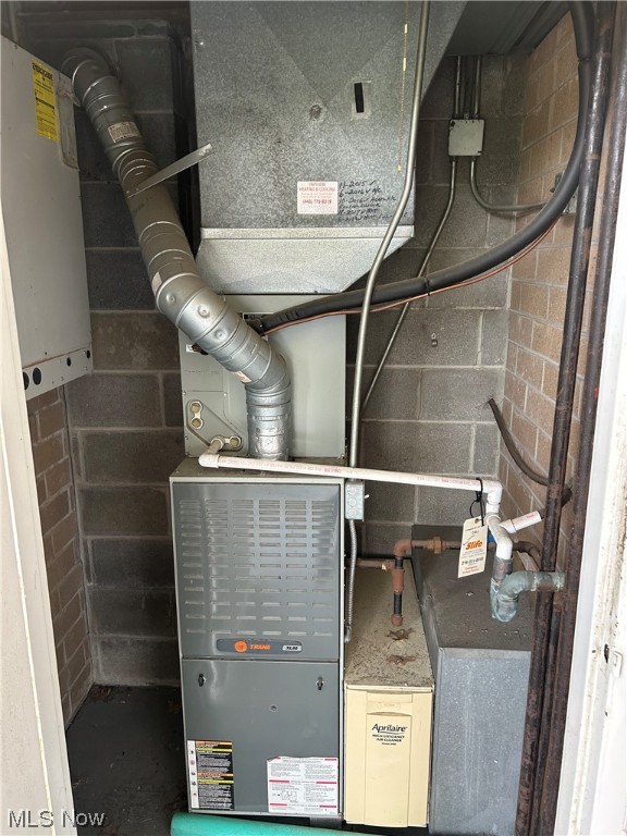 Carrollton Condo - Residential