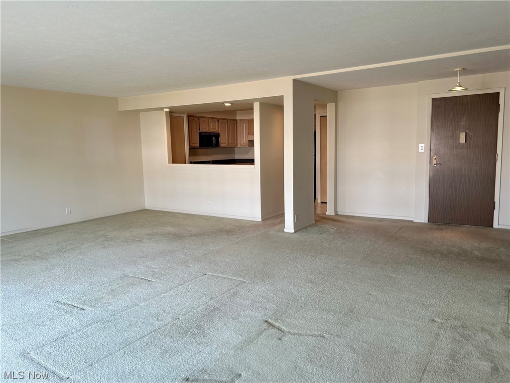 Carrollton Condo - Residential