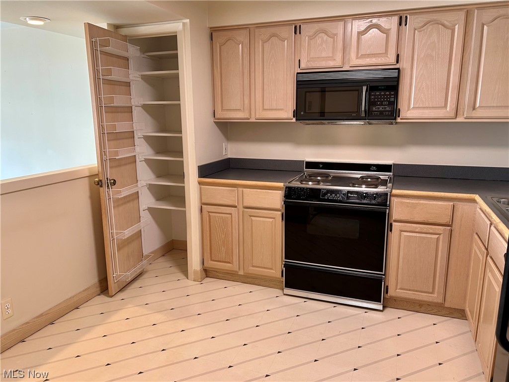 Carrollton Condo - Residential