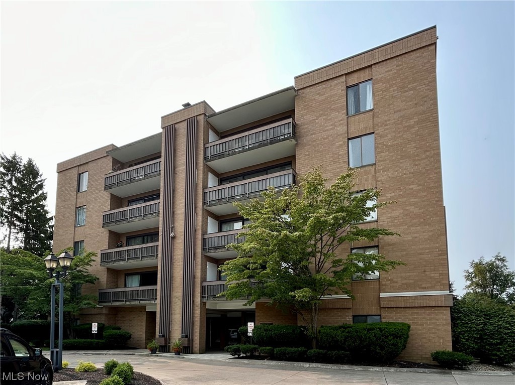 Carrollton Condo - Residential
