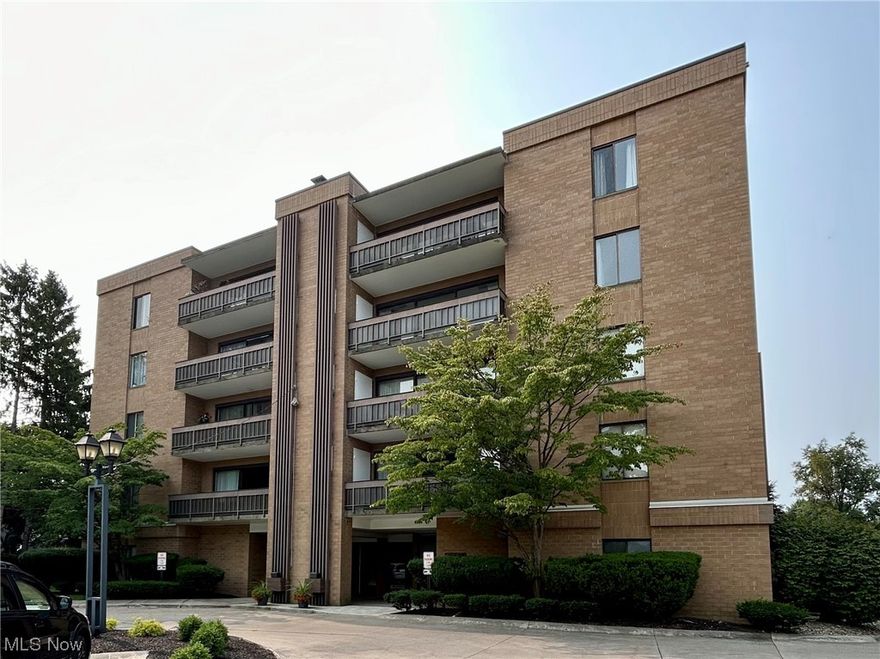 Come see this rarely available Carrollton Condo in Rocky River!  Spacious, third floor living with a large balcony.  Laundry is inside the unit and an inside parking space is included.  There is also a storage locker assigned to this unit.  Located near Westgate Mall and several dining options.  Call today for a private showing and make this condo your home!