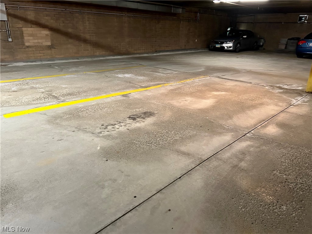 Carrollton Condo - Residential