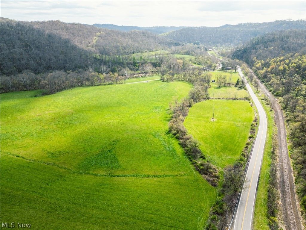 Photo of 0 E Captina Highway Road, Alledonia, OH 43902 (MLS # 5206045)