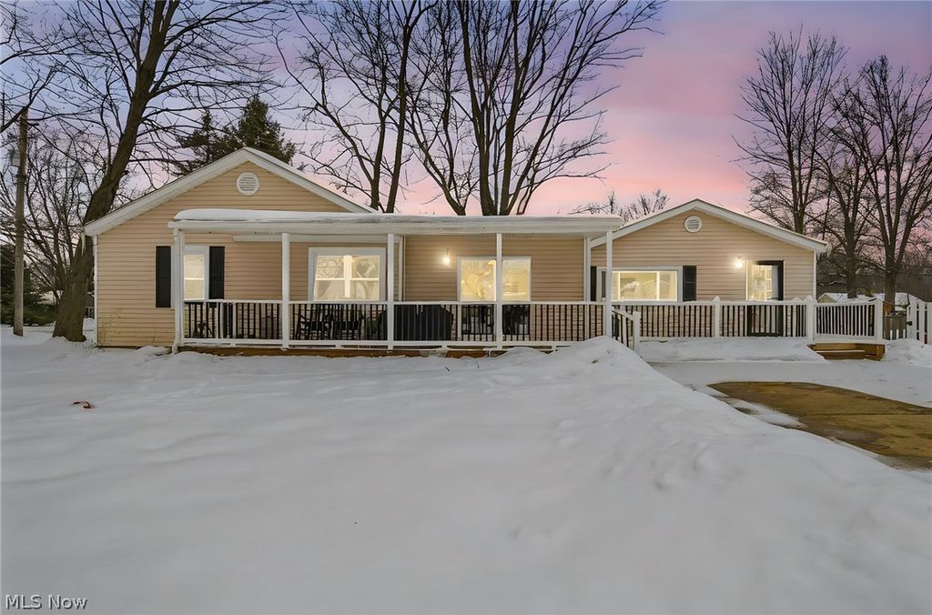 Photo of 264 Park Road, Painesville, OH 44077 (MLS # 5185637)