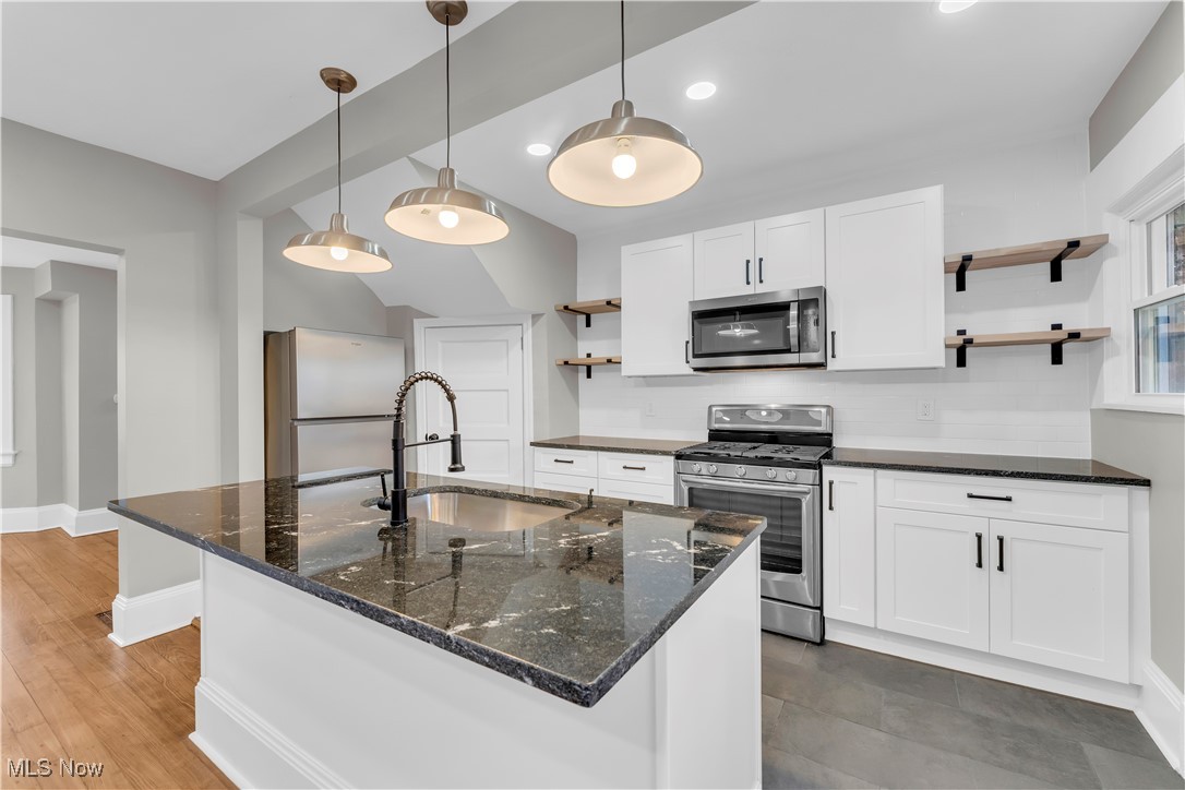 Henry Beach Sub - Residential