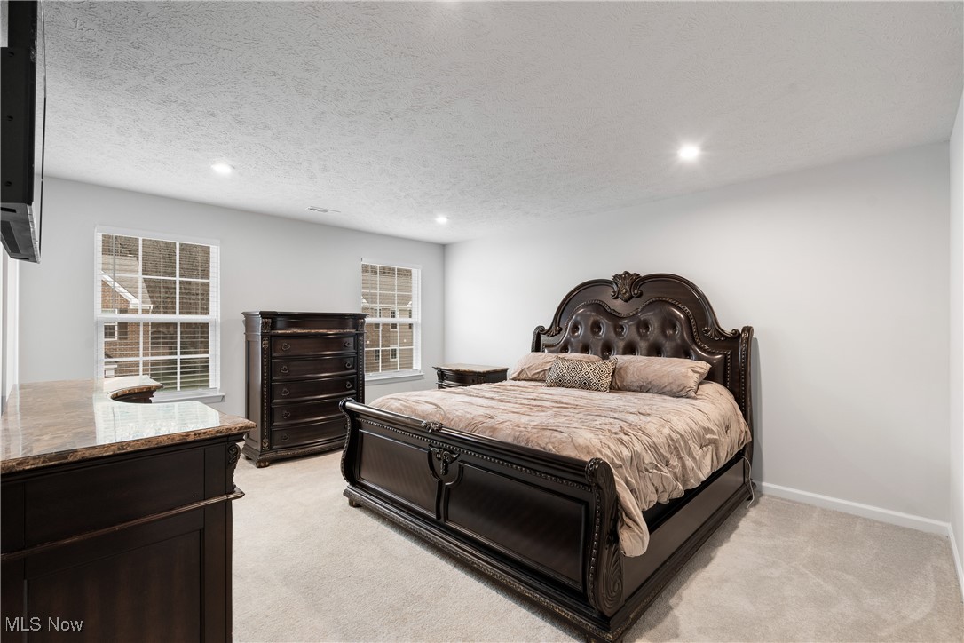 1132 Bean Lane, Akron, Ohio image 24