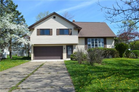 24441 Robinia Drive, Bedford Heights, OH 44146 - MLS#: 5120427