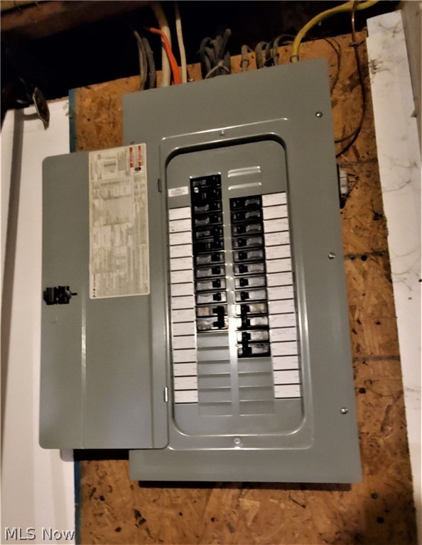 Riveredge - Residential