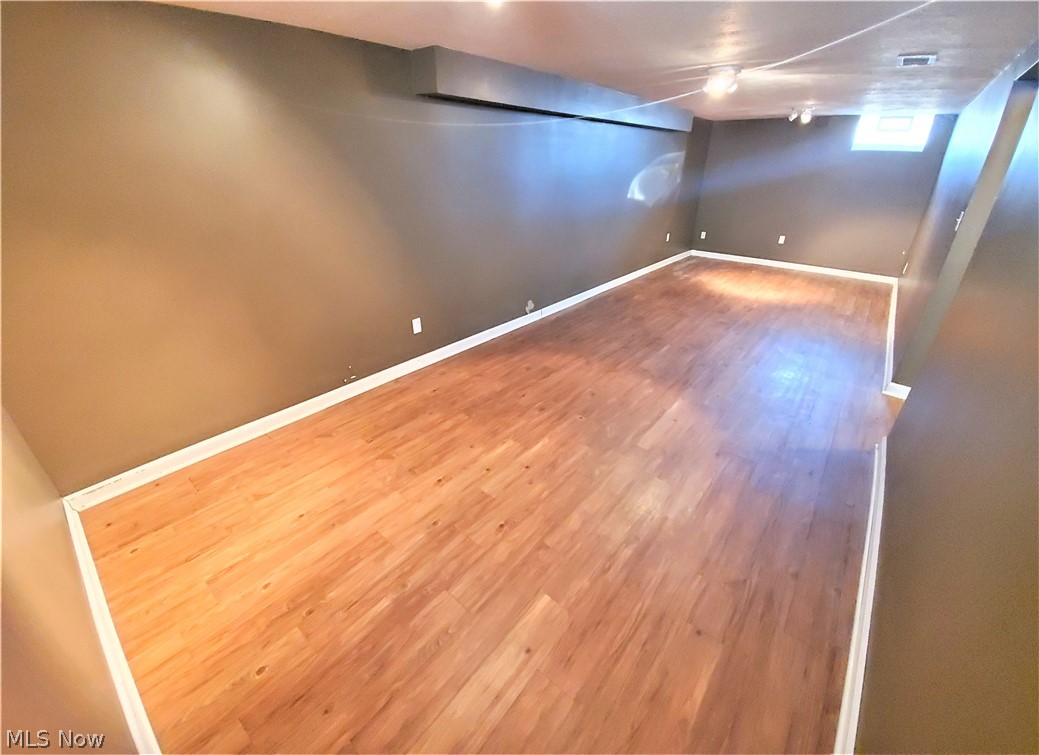 Riveredge - Residential