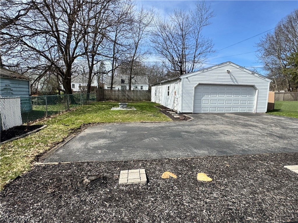 Mahoning Crest - Residential