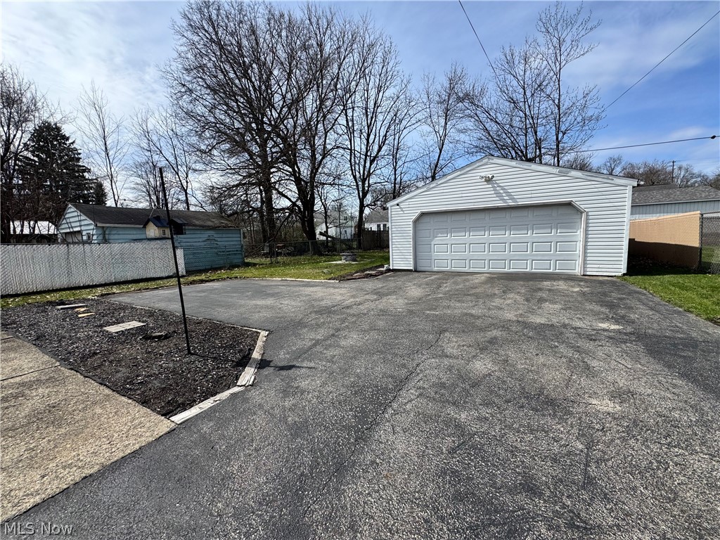 Mahoning Crest - Residential