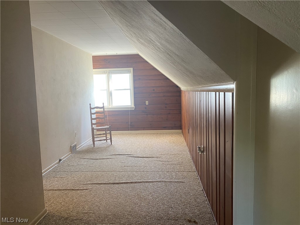 Butternut Heights Sub/B J Luceys - Residential