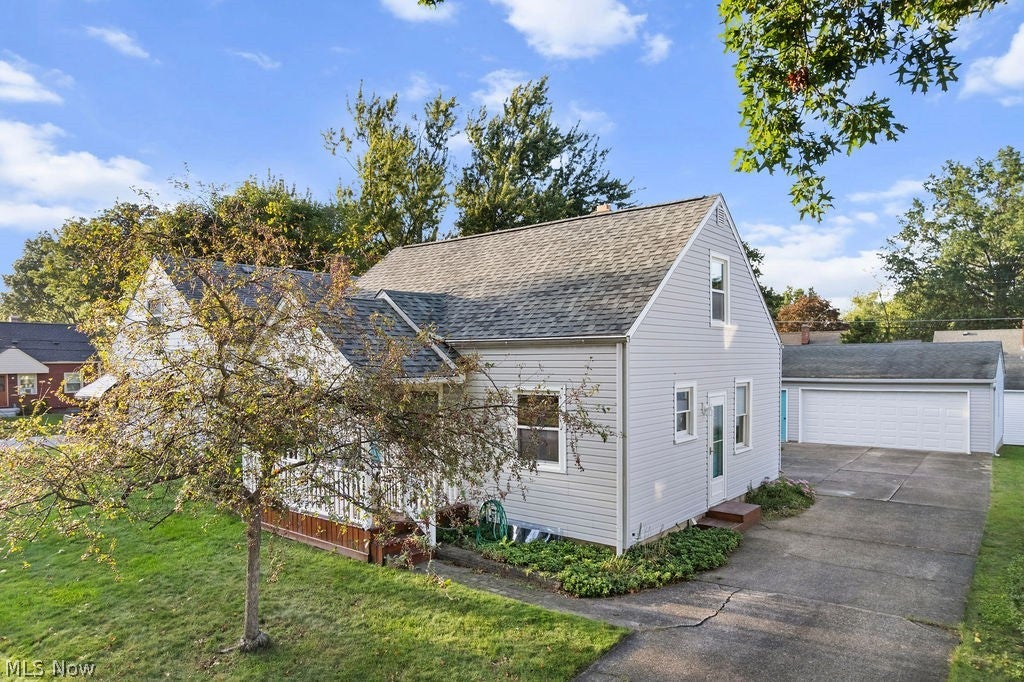241 Van Buren Avenue