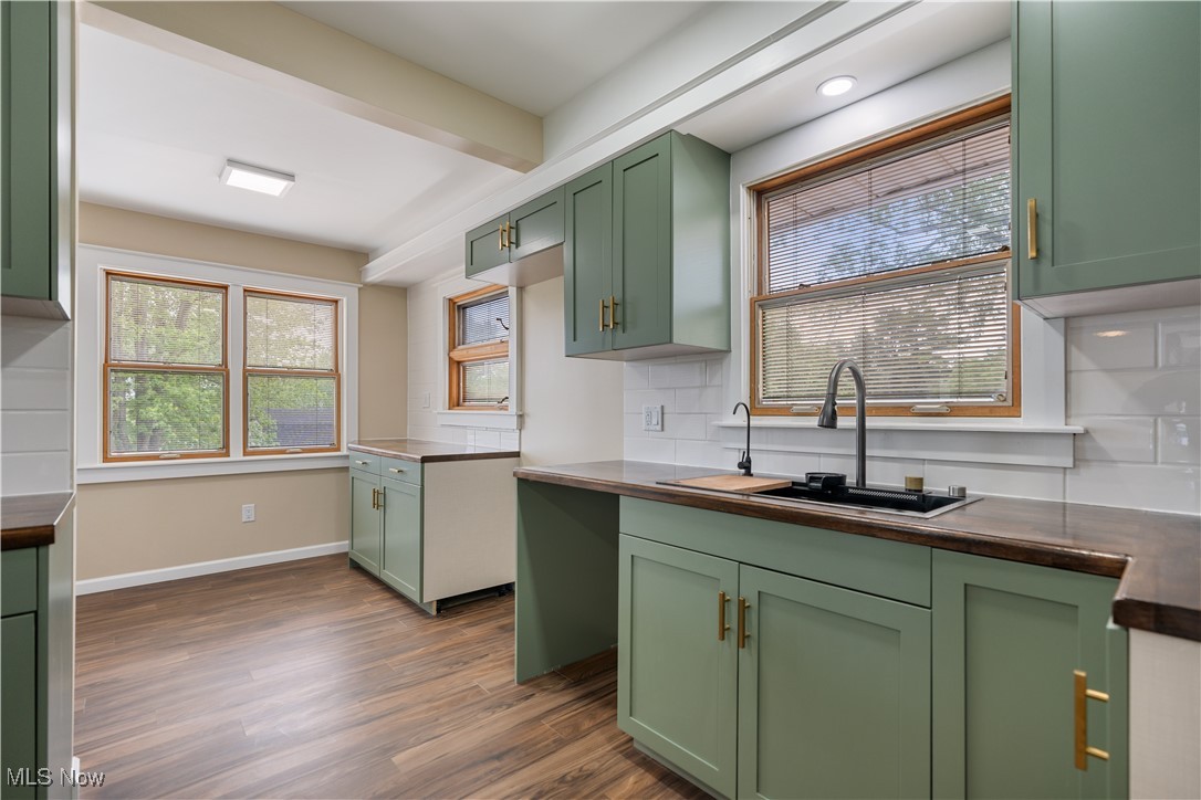 3144 Waynesburg Drive, Canton, Ohio image 14