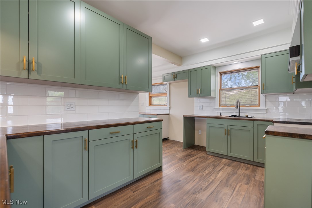 3144 Waynesburg Drive, Canton, Ohio image 15