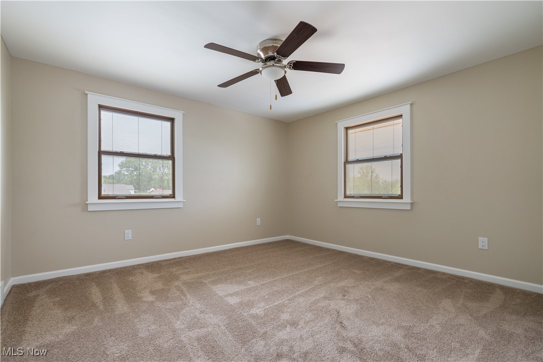 3144 Waynesburg Drive, Canton, Ohio image 31