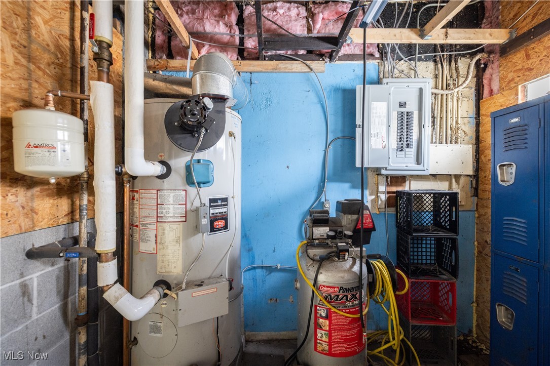 James M Hoyts - Commercial Sale