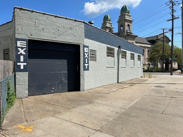 James M Hoyts - Commercial Sale