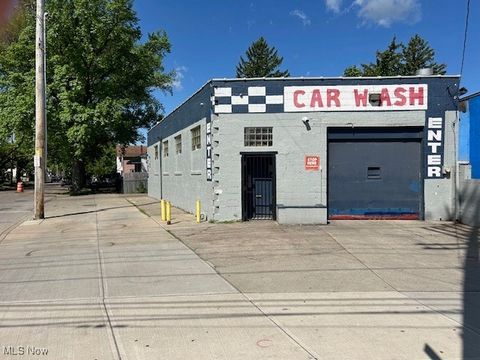 2050 W 65th Street Cleveland OH 44102