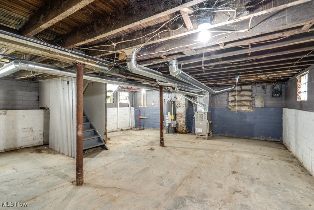Lake View Land & Improv C - Residential