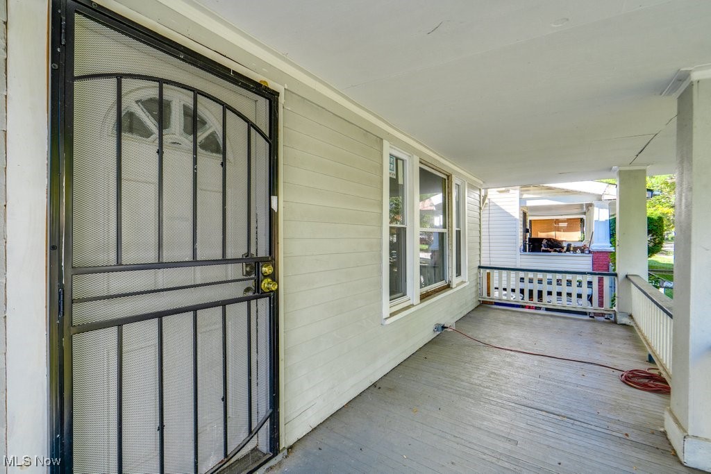 Lake View Land & Improv C - Residential