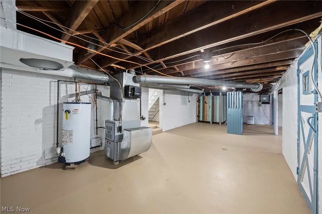 Sharon Center - Residential