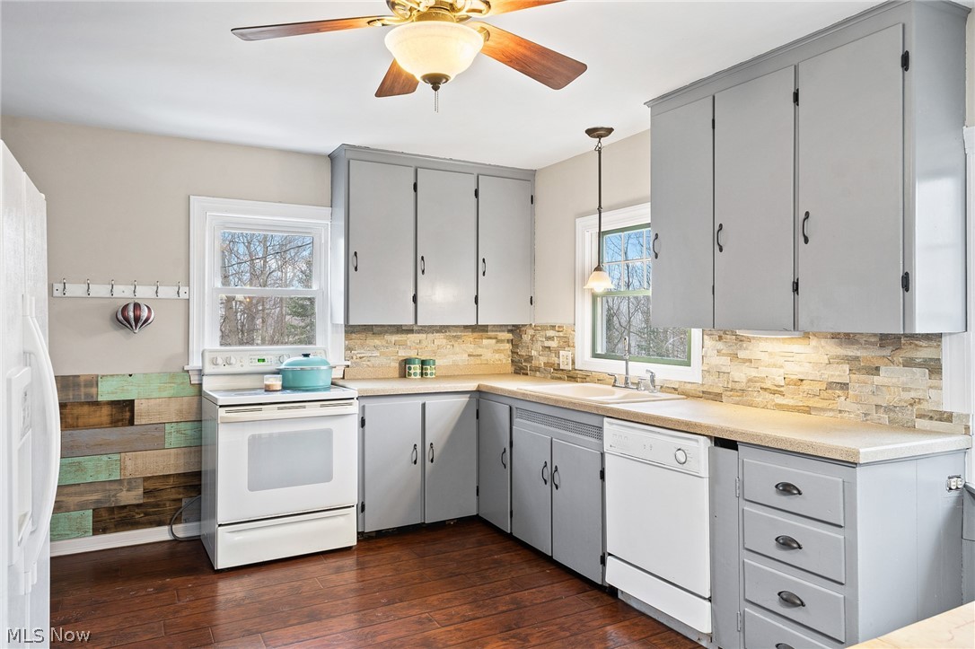 Sharon Center - Residential