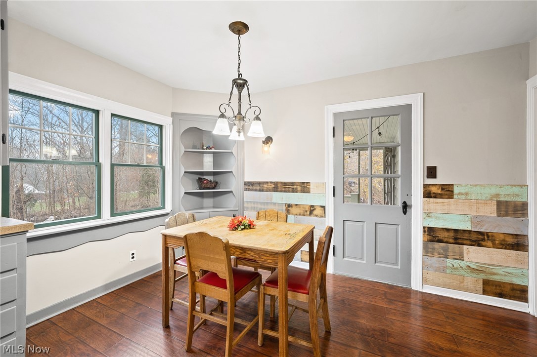 Sharon Center - Residential