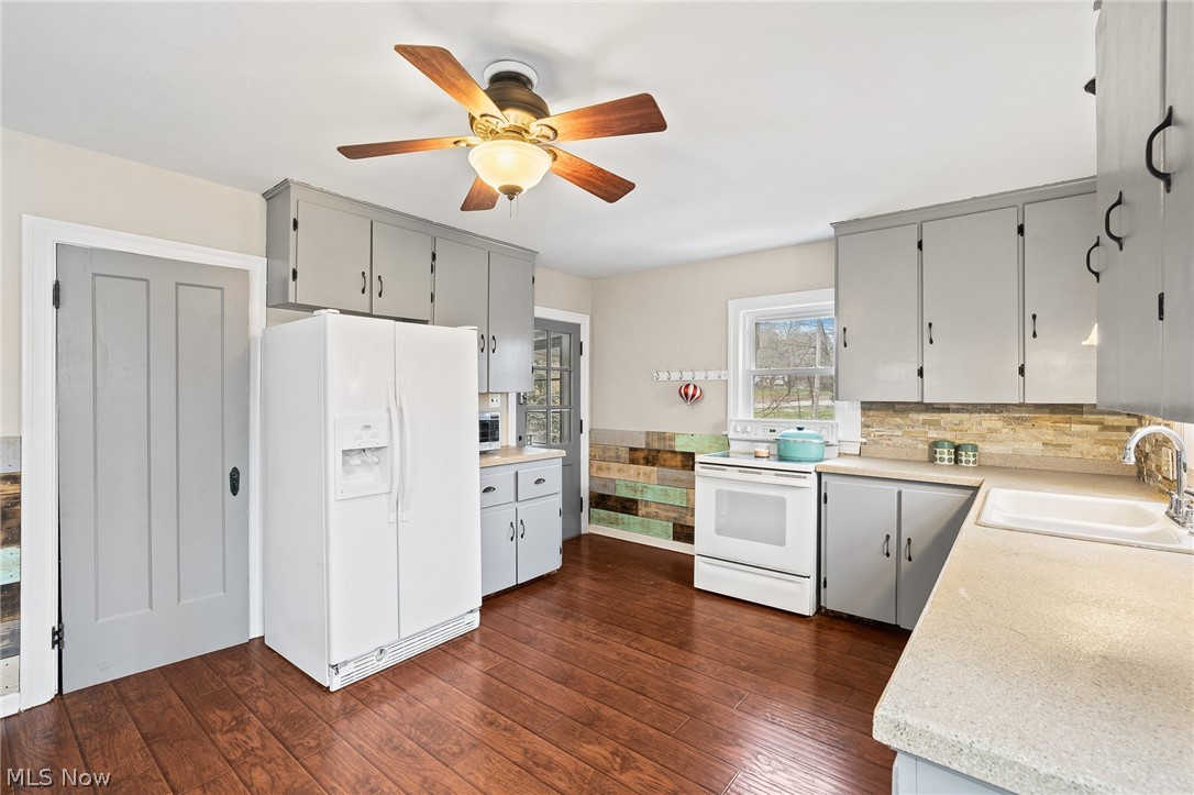 Sharon Center - Residential