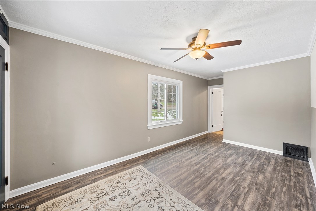 Sharon Center - Residential