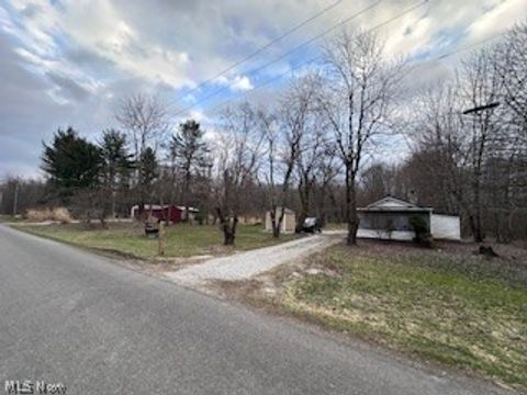 Homes For Sale - 5740 Marvin Road<br/> Ashtabula County, Andover, OH 44003