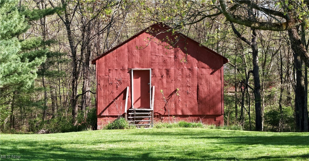 1283 Vanderhoof Road, Barberton, Ohio image 33
