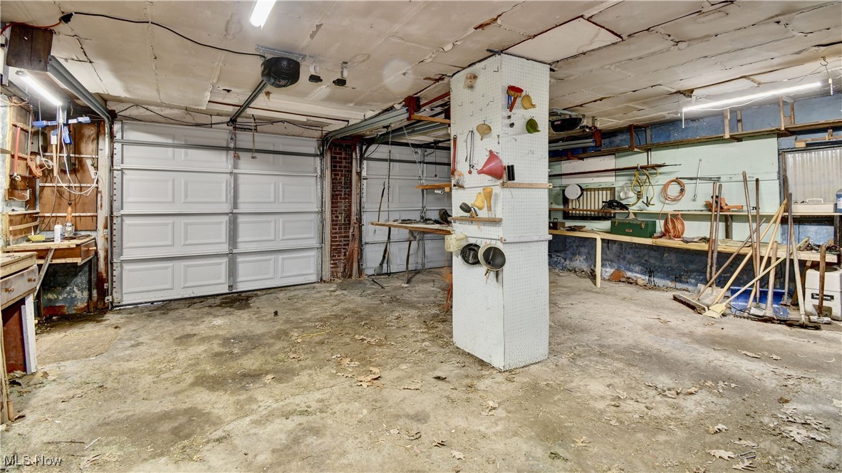 1283 Vanderhoof Road, Barberton, Ohio image 24