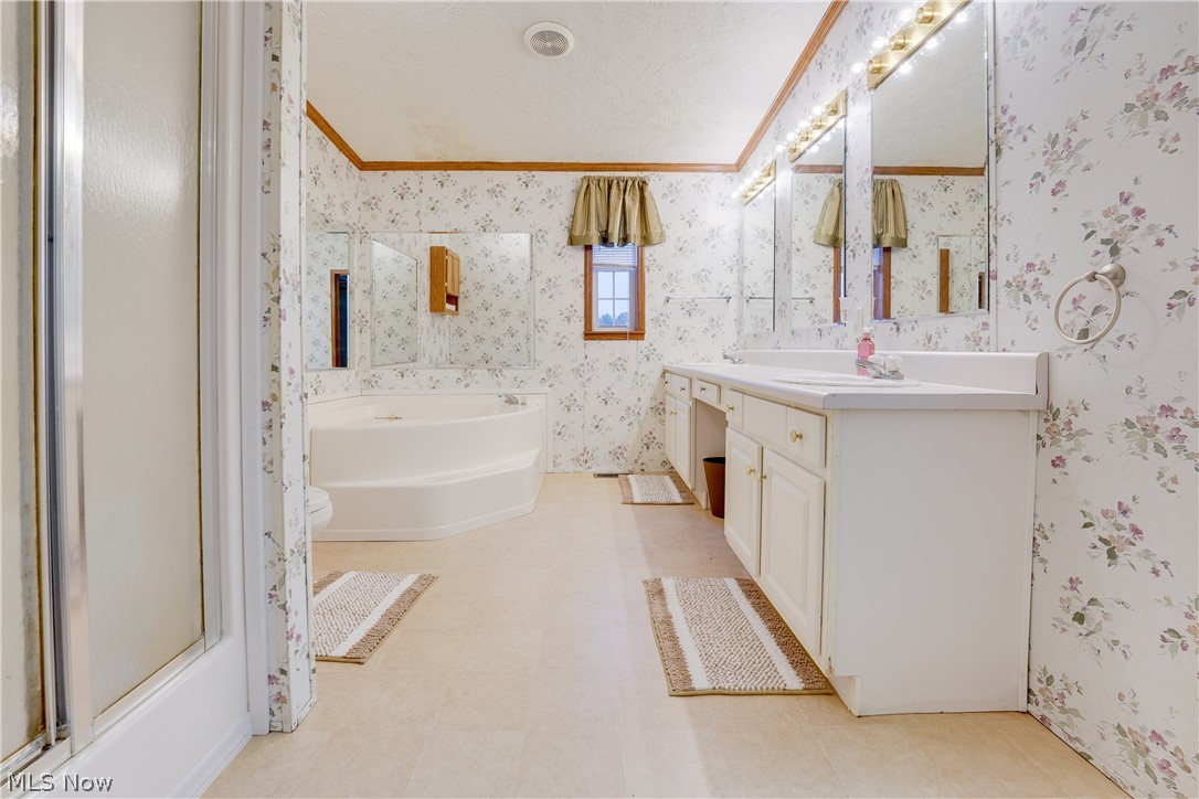 Holland Estate - Residential