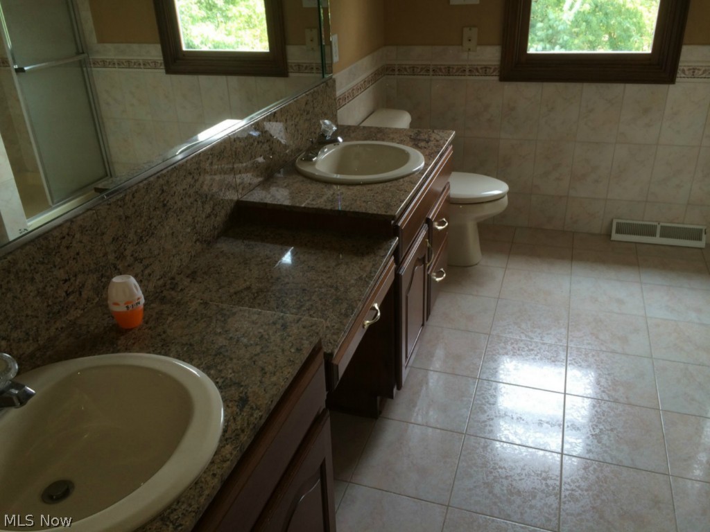 Southampton Woods - Residential