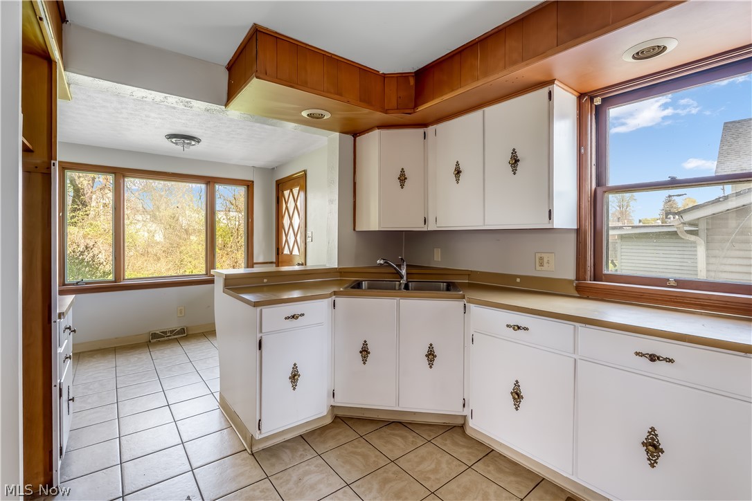 N Watrous - Residential