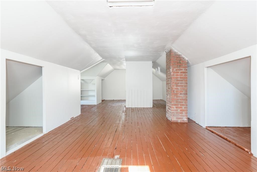 Center Hwy - Residential