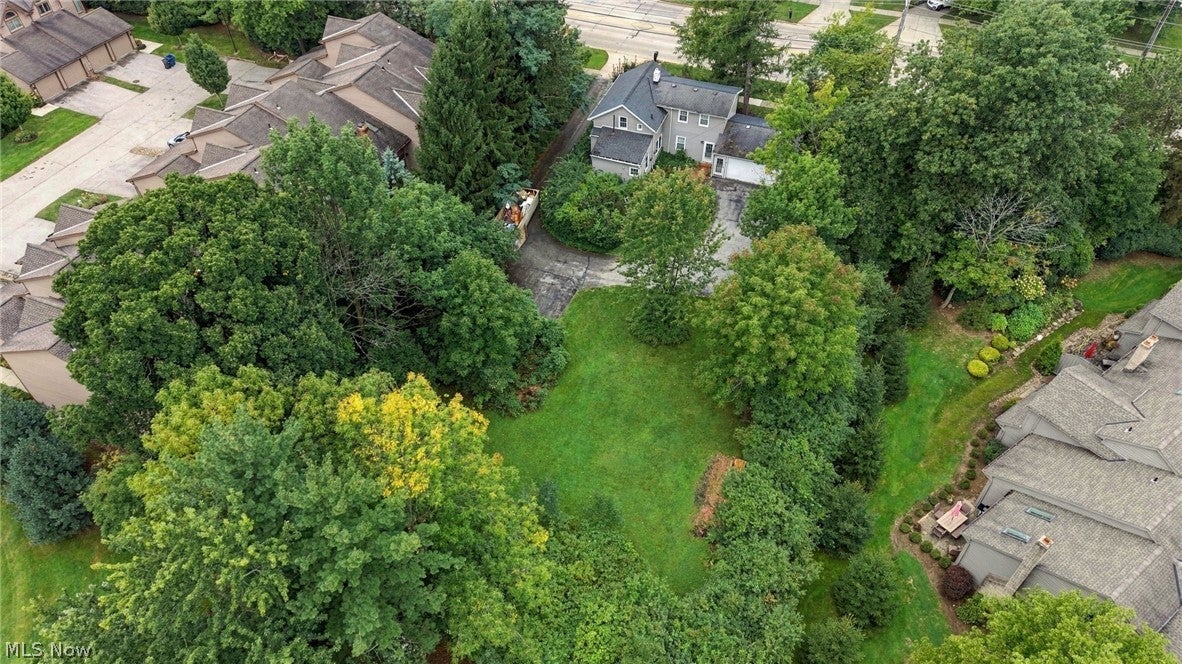 2389 Richmond Road
