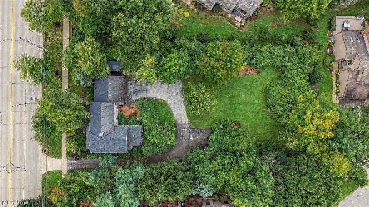 2389 Richmond Road