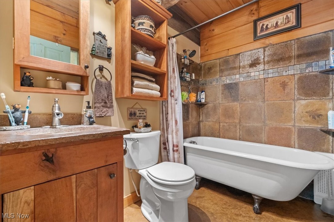 Lewisville, Ohio 43754, United States, 2 Bedrooms Bedrooms, ,1 BathroomBathrooms,Residential,Active,178311